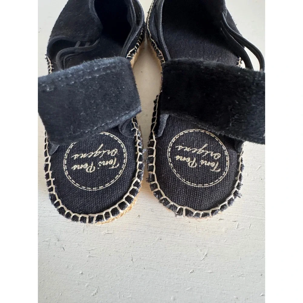 Toni Pons Nuria black suede espadrille sandals size 39 (their US8)